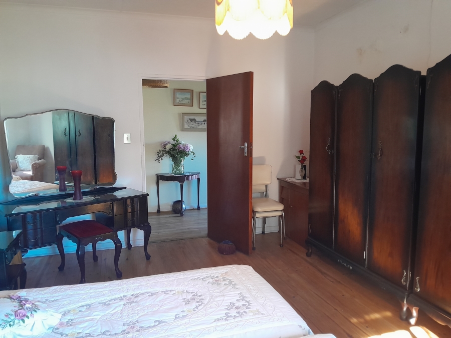 4 Bedroom Property for Sale in Gansbaai Central Western Cape